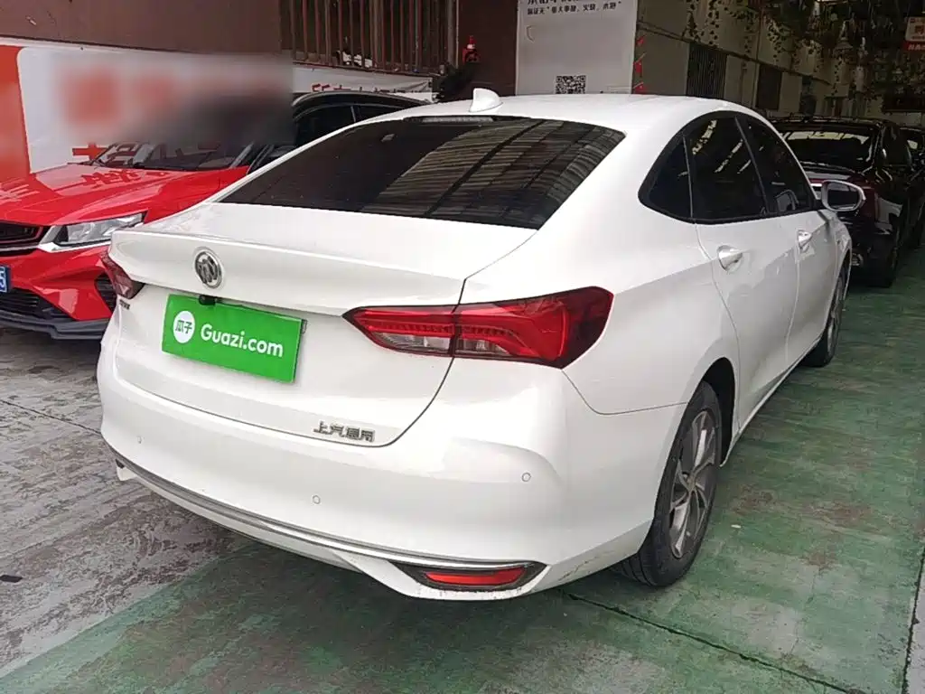Buick Verano — миниатюра 7