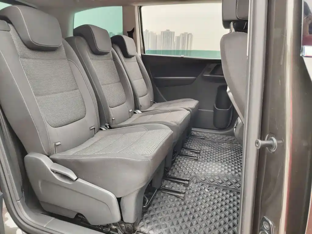 Volkswagen Sharan — миниатюра 11