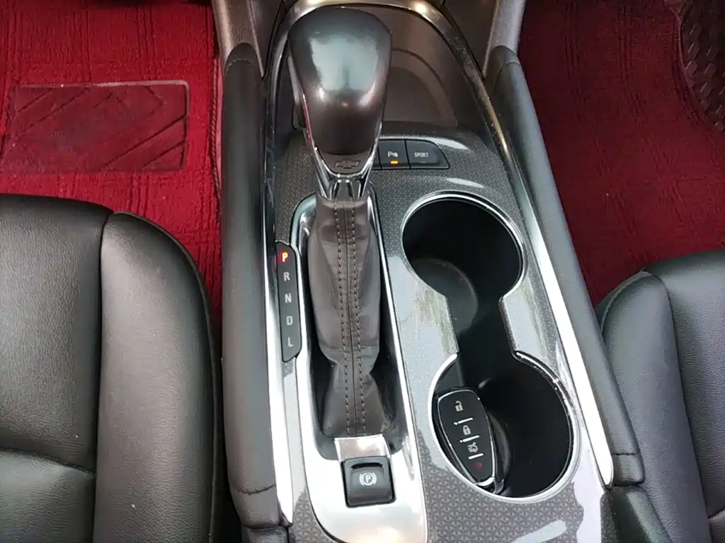 Chevrolet Malibu XL — миниатюра 14