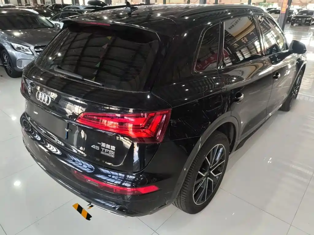 Audi Q5L — миниатюра 7