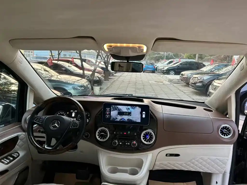 Mercedes-Benz Vito — миниатюра 8