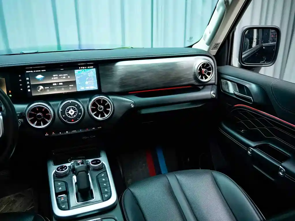Tank Tank 300 — миниатюра 7