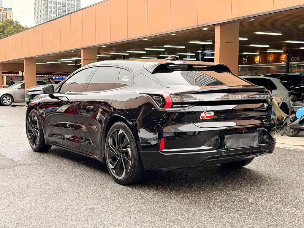 ZEEKR EXTREME KRYPTON 001