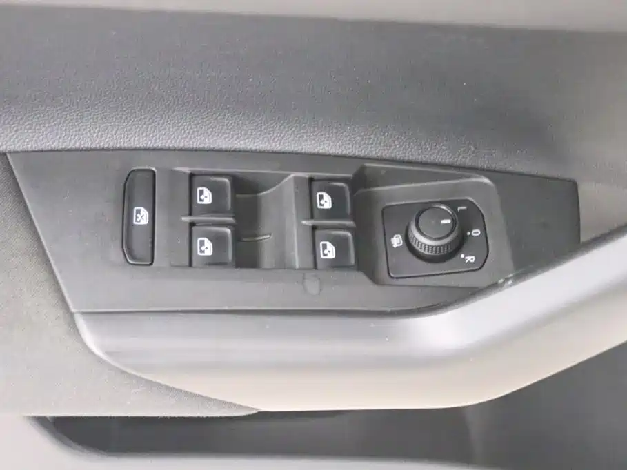 Volkswagen Polo — миниатюра 11