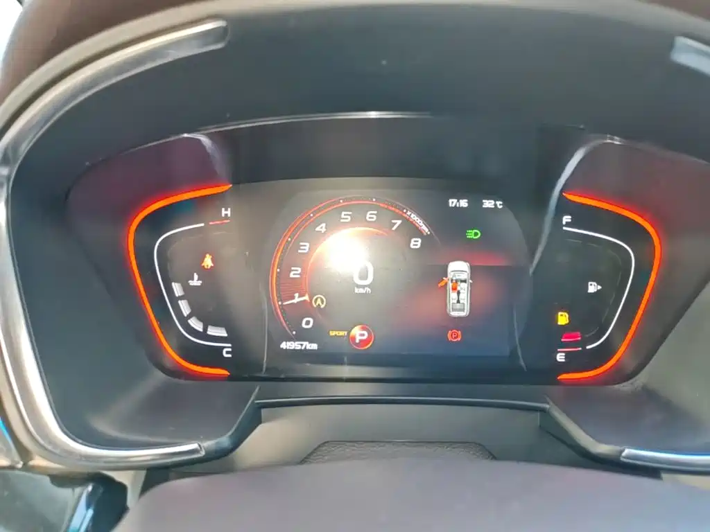 Geely Jia Ji — миниатюра 12