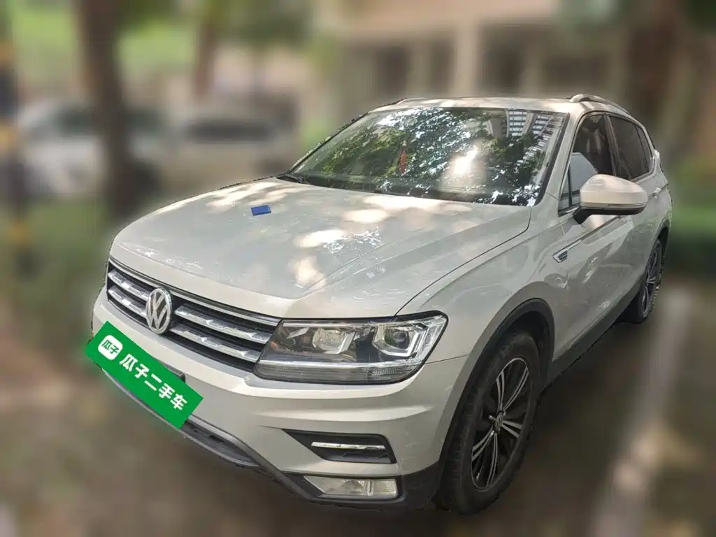 Volkswagen Tiguan L — миниатюра 2