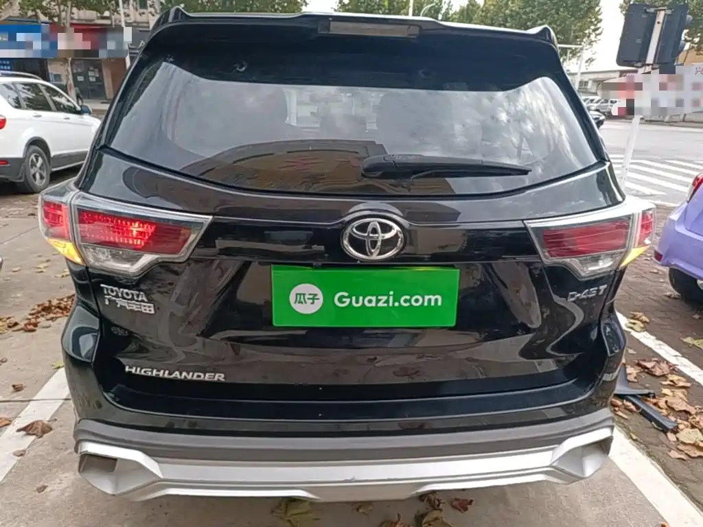 Toyota Highlander — миниатюра 6