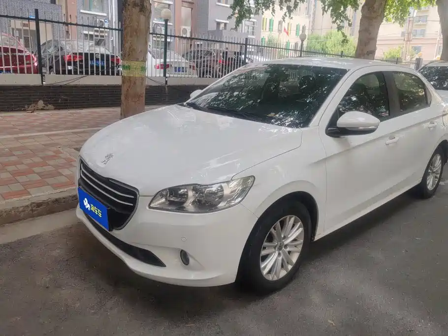 Peugeot 301