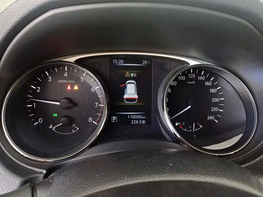 Nissan X-Trail — миниатюра 14