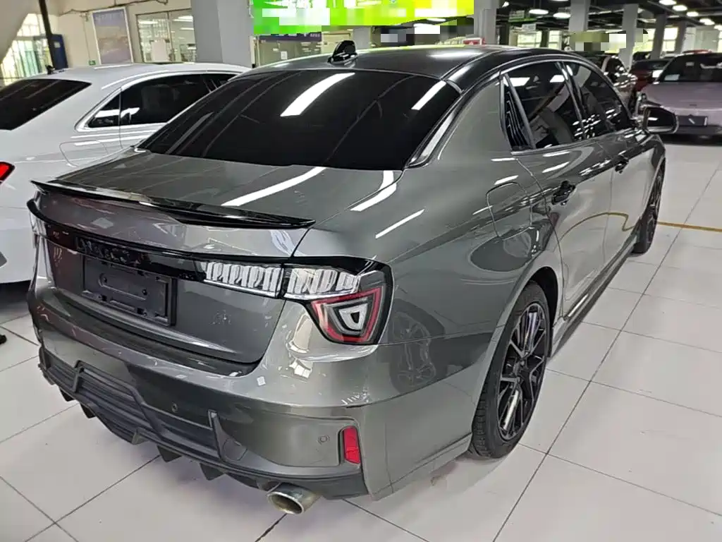 Lynk & Co 03 — миниатюра 7