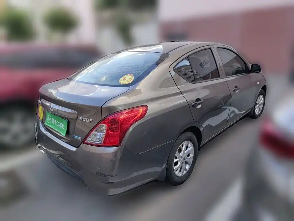 Nissan Sunny — миниатюра 4