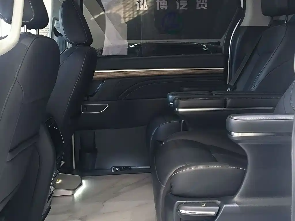 GAC Motor Trumpchi M8 — миниатюра 10