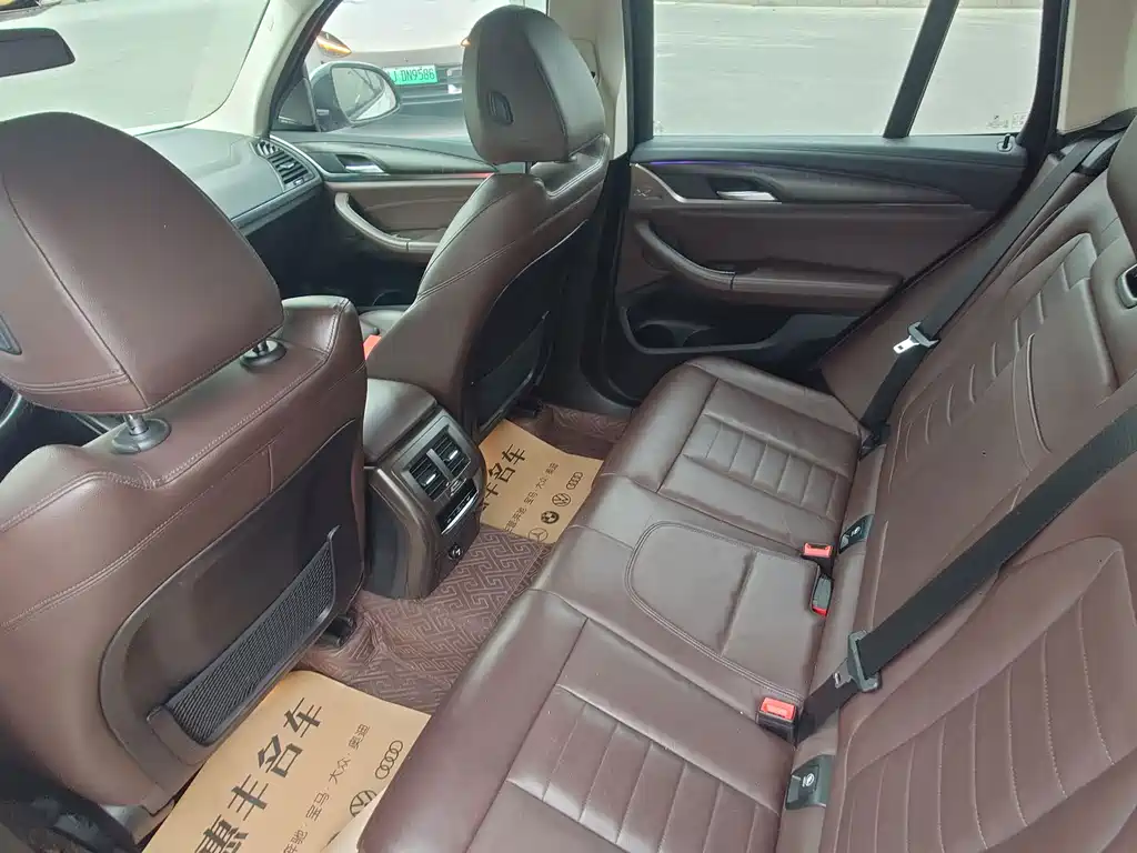 BMW X3 — миниатюра 6