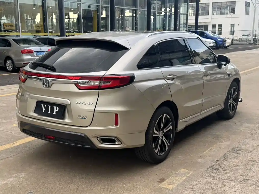 Honda UR-V — миниатюра 7