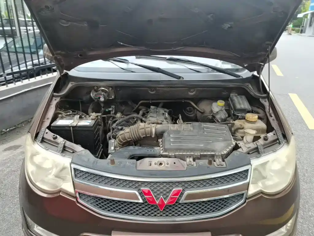 Wuling Hongguang — миниатюра 25