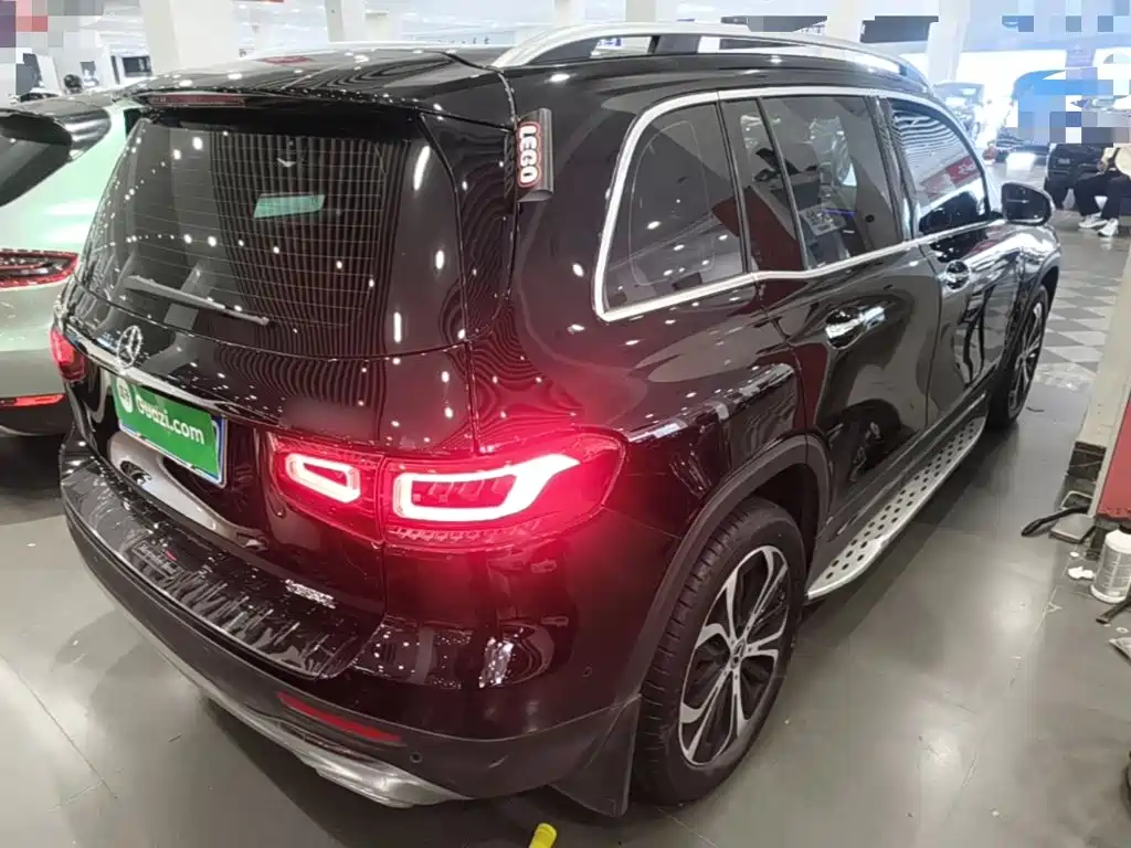 Mercedes-Benz GLB — миниатюра 7