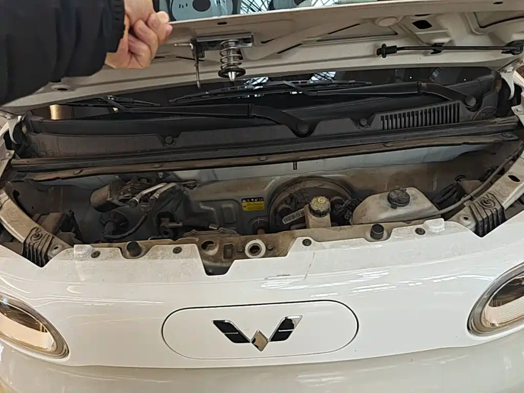 Wuling MINIEV — миниатюра 22