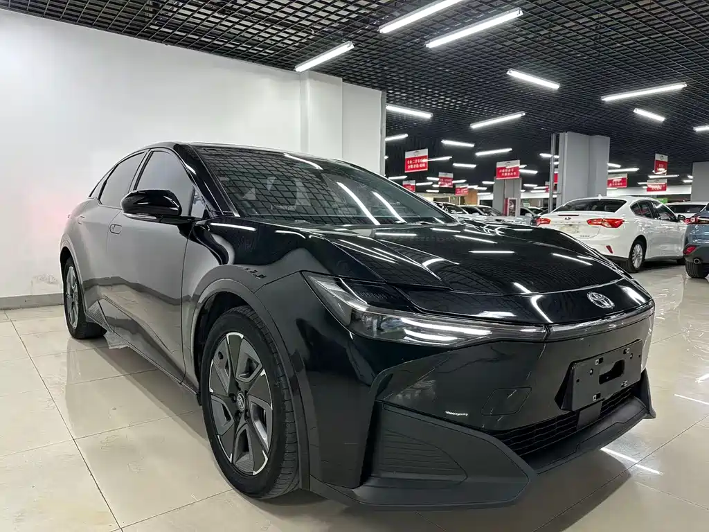 TOYOTA BZ3