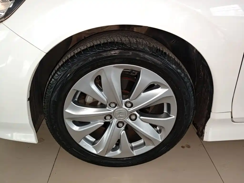 Honda Jade — миниатюра 23