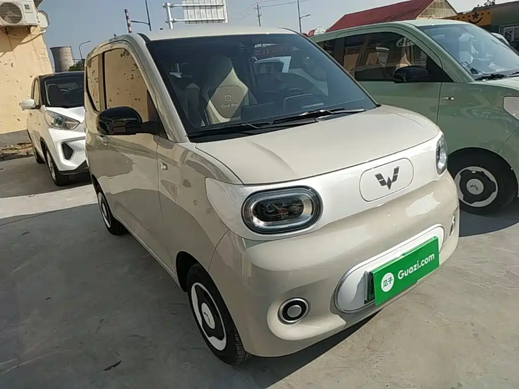 Wuling MINIEV — миниатюра 4