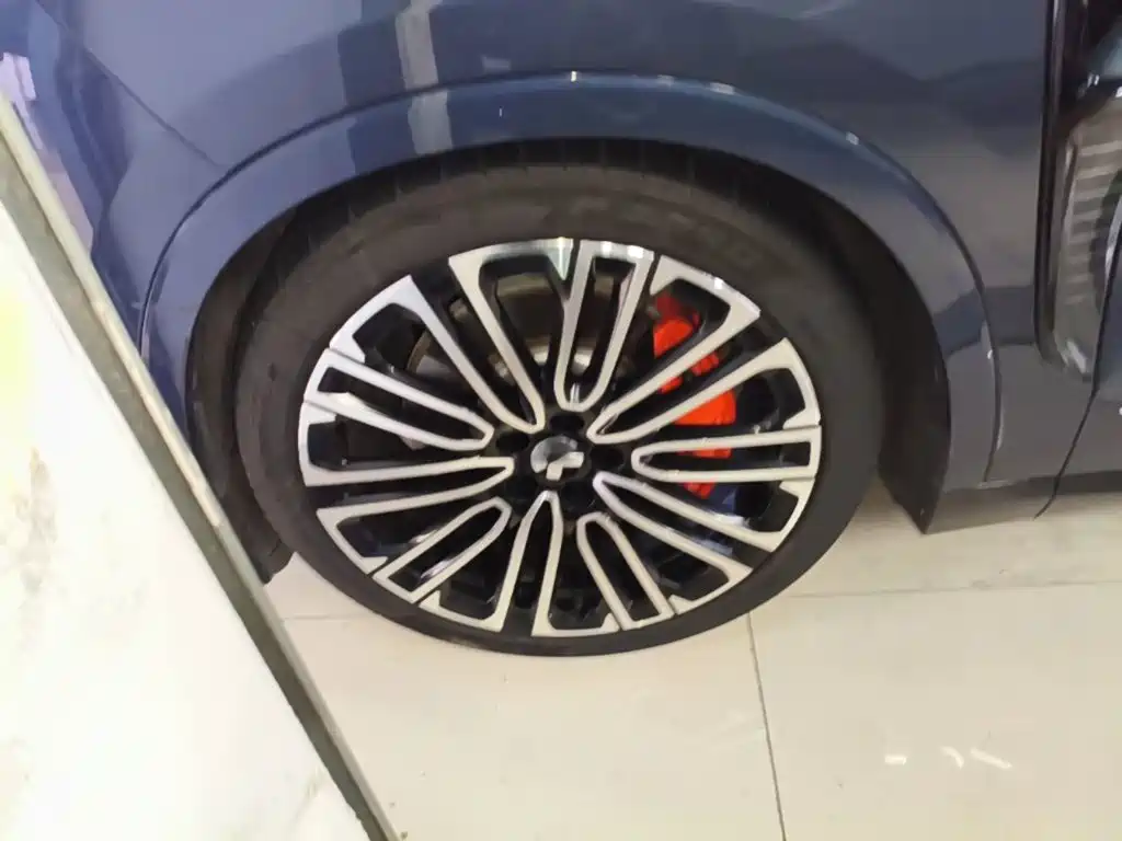 NIO ES8 — миниатюра 23