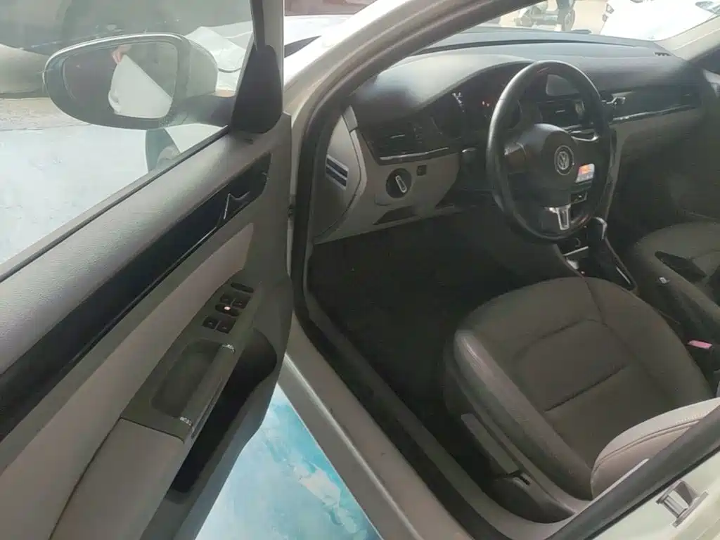 Volkswagen Bora — миниатюра 16