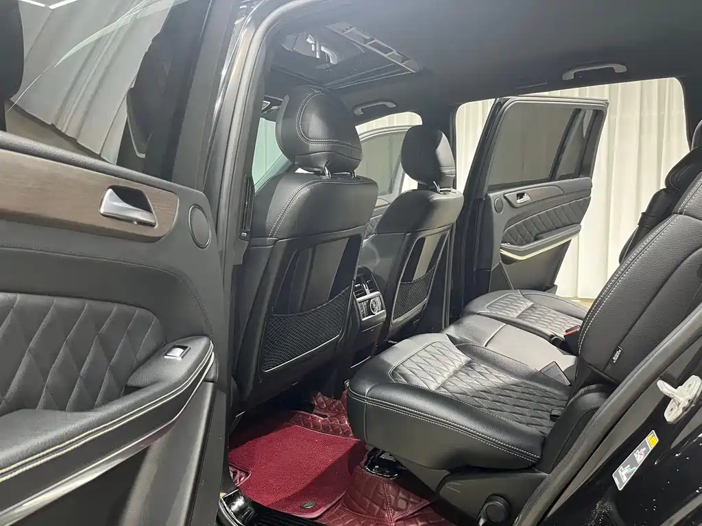 Mercedes-Benz GL-Class — миниатюра 5