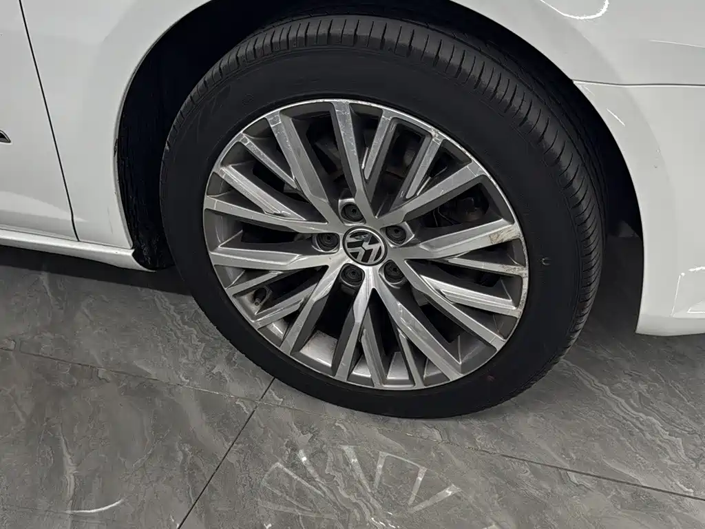 Volkswagen CC — миниатюра 17