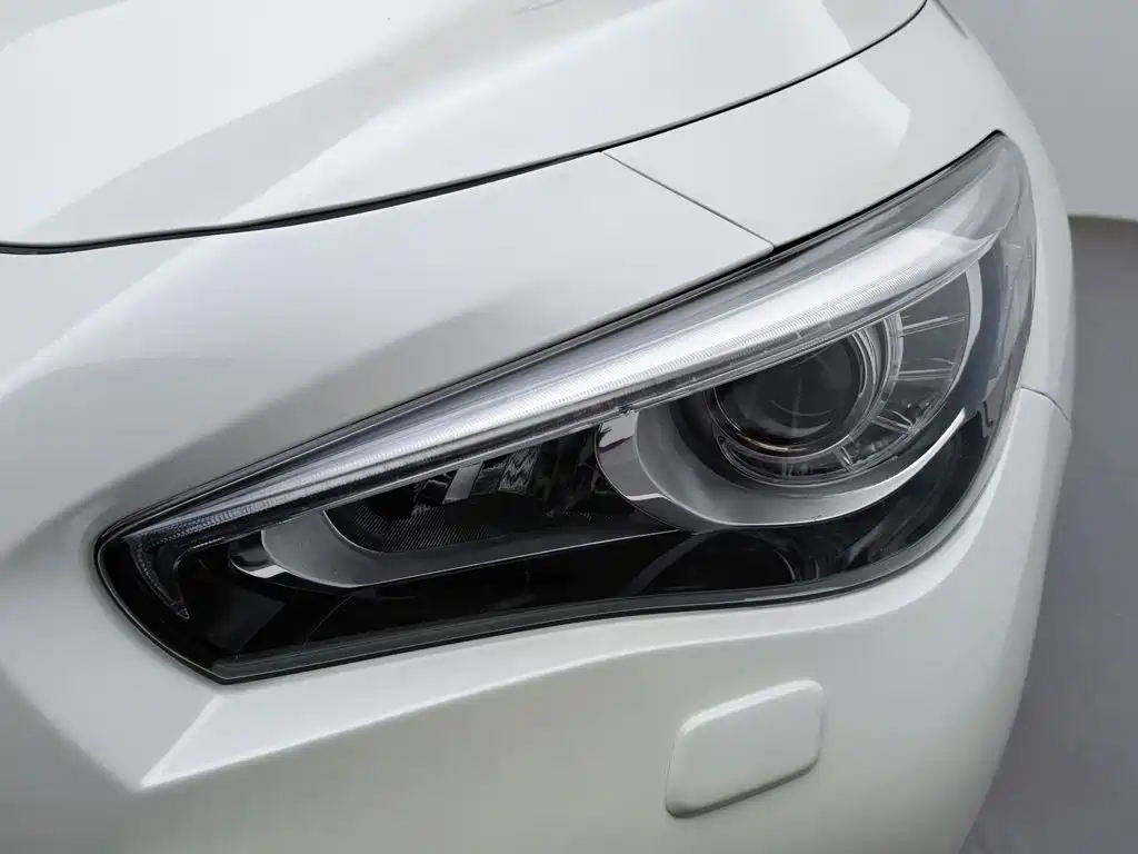 Infiniti Q50L — миниатюра 7