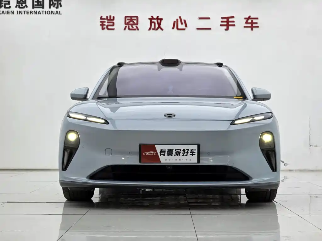 NIO NIO ET5