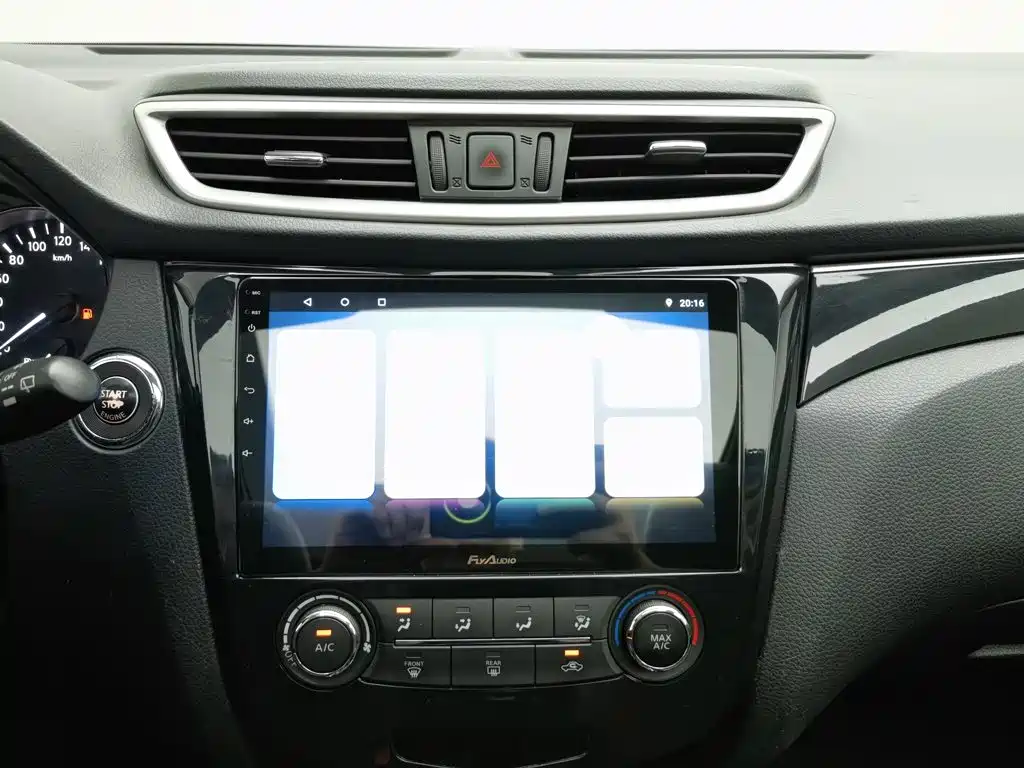 Nissan Qashqai — миниатюра 12