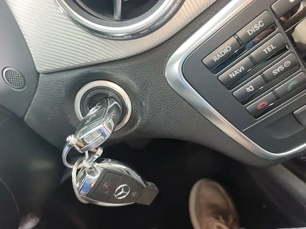 Mercedes-Benz GLA — миниатюра 13