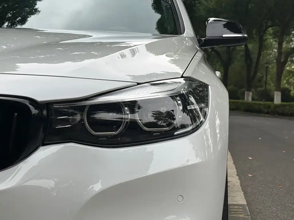 BMW 3 Series GT 3 GT 2019 320i M Sport