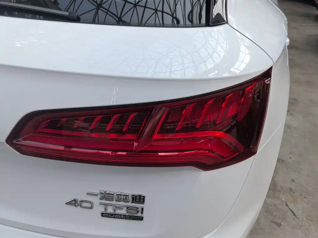 Audi Q5L — миниатюра 8