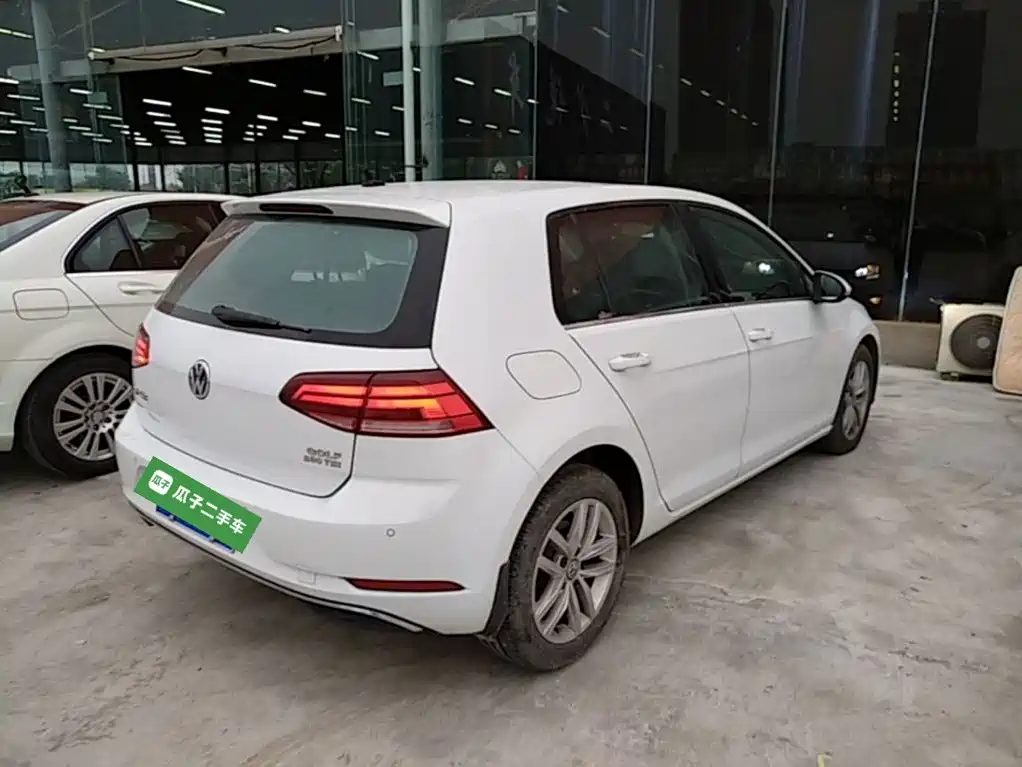 Volkswagen Golf — миниатюра 7