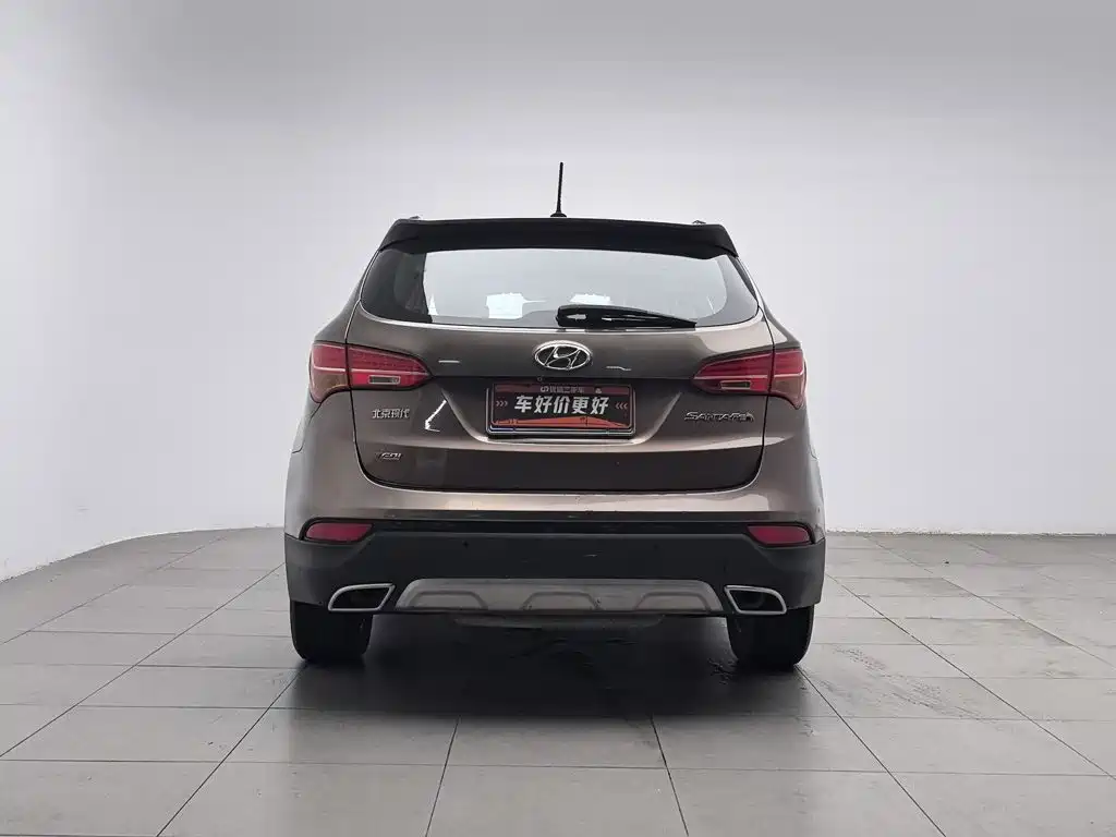 Hyundai Santa Fe — миниатюра 4