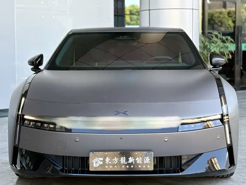 XPeng P7 — миниатюра 2