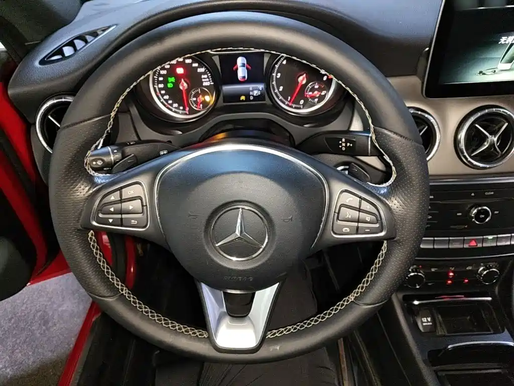 Mercedes-Benz CLA (Import) — миниатюра 15