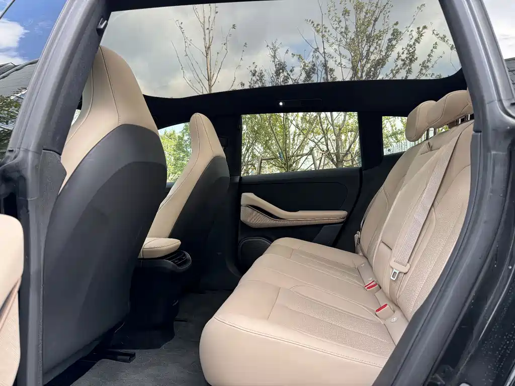 NIO ET5T — миниатюра 12