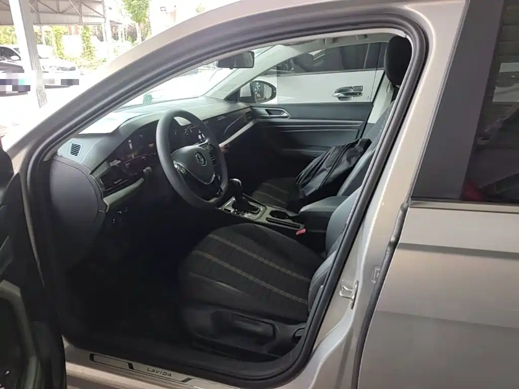 Volkswagen Lavida — миниатюра 15
