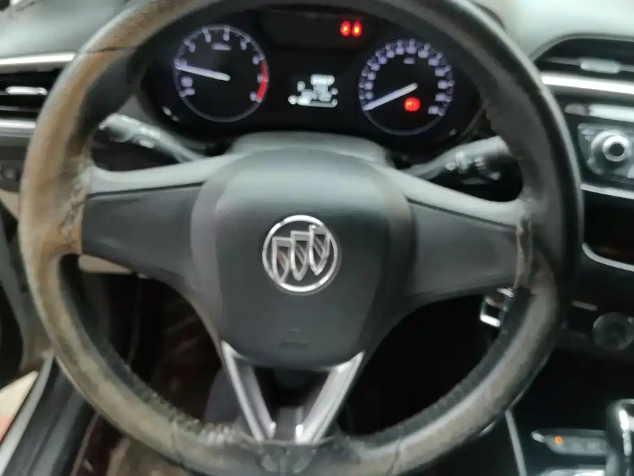 Buick Excelle — миниатюра 15