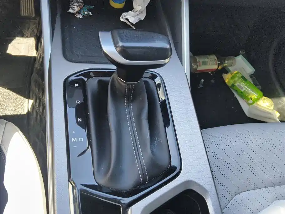 Geely Emgrand — миниатюра 16