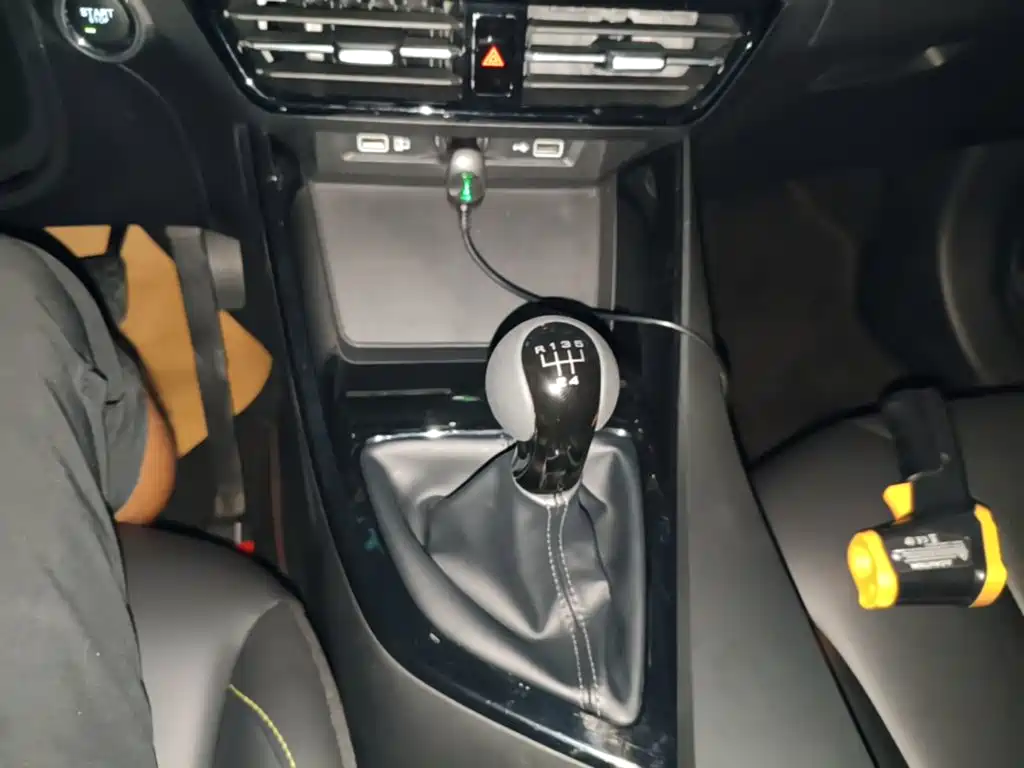 Roewe i5 — миниатюра 14