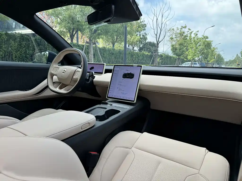 NIO ET5T — миниатюра 13