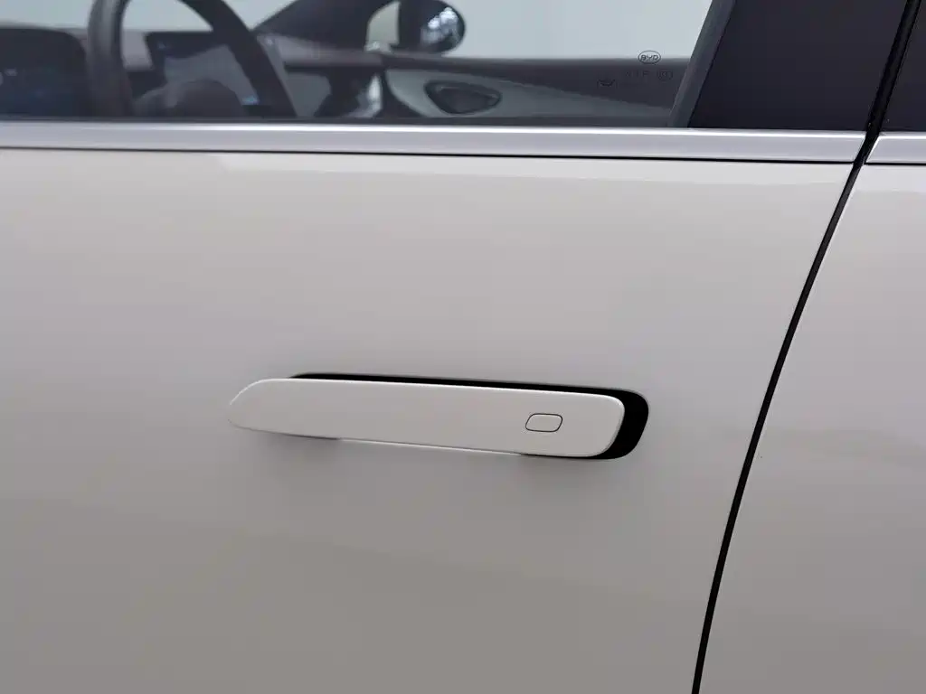 BYD Seal 07 DM-i — миниатюра 18