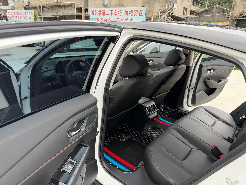 Honda Accord — миниатюра 8