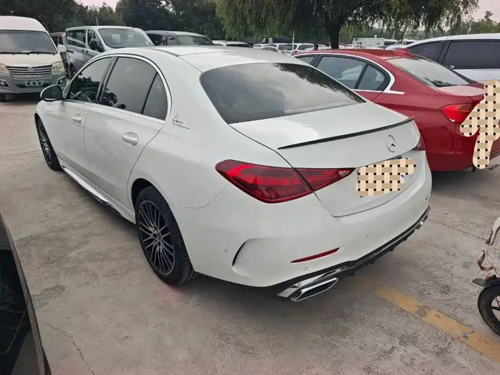 Mercedes-Benz C-Class — миниатюра 7