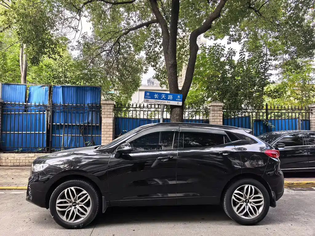 Wey Wey VV5 — миниатюра 4