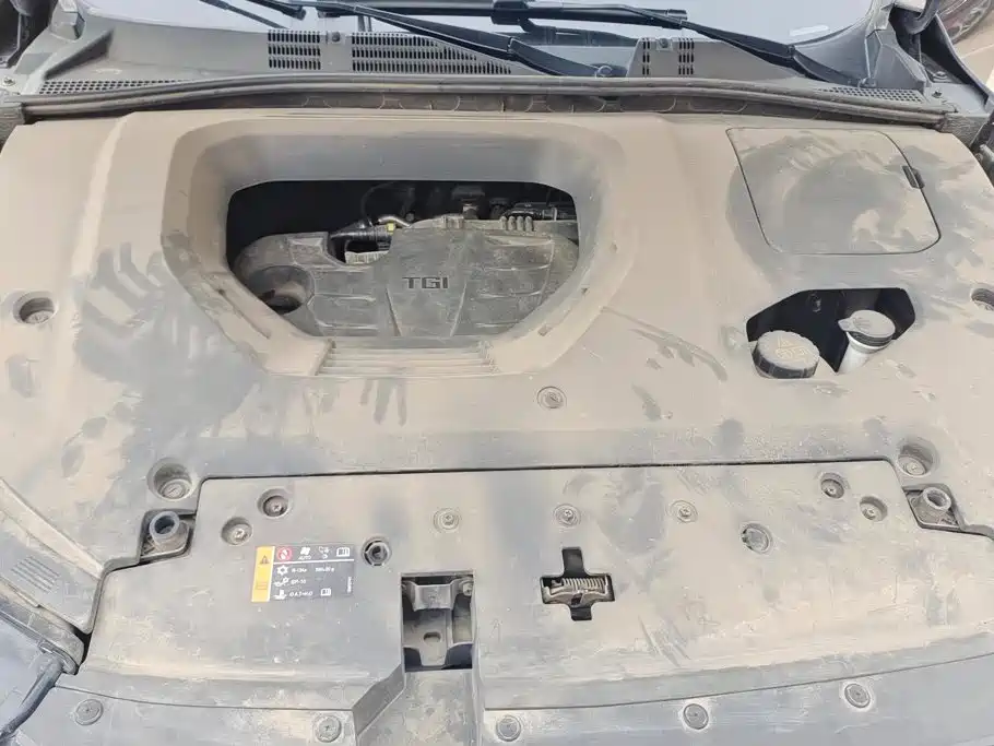 Roewe RX5 — миниатюра 10