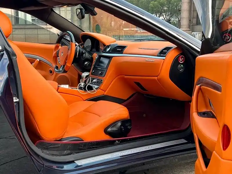 MASERATI GRANTURISMO